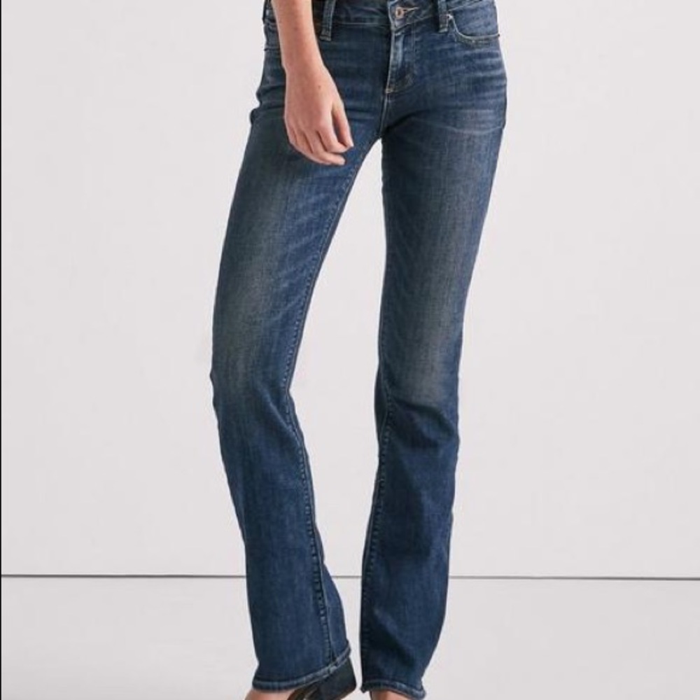 NWT - Mid Rise Boot Cut Jeans - Picture 2 of 5